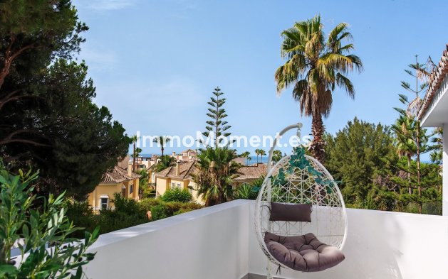Wiederverkauf - Freistehende Villa - Marbella - Elviria