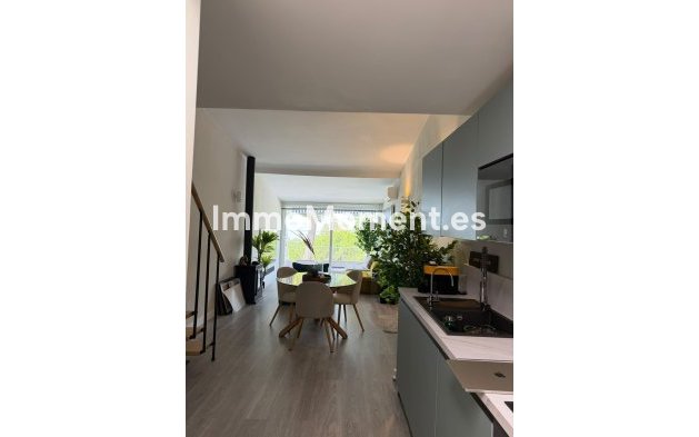 Reventa - Apartamento - Estepona  - Estepona Centro