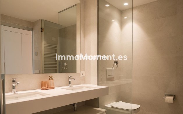 Reventa - Apartamento - Estepona  - Estepona Centro