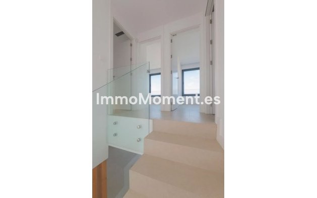 Reventa - Villa independiente - Estepona  - Estepona Centro