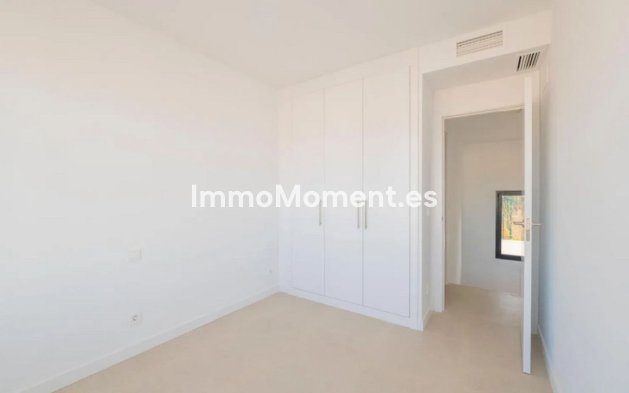 Reventa - Villa independiente - Estepona  - Estepona Centro