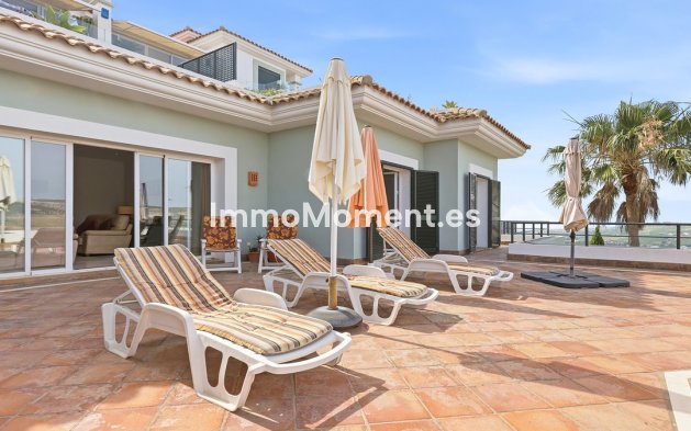 Resale - Apartment - Casares - Doña Julia