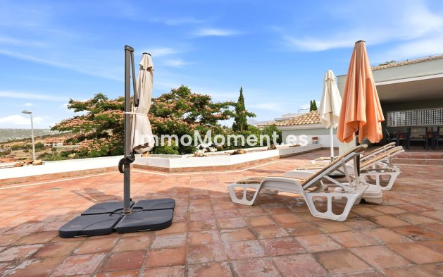 Resale - Apartment - Casares - Doña Julia