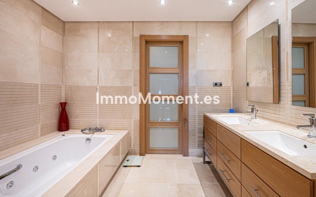Wiederverkauf - Wohnung - Marbella - Sierra Blanca