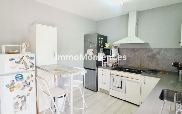 Resale - Detached villa - Inland  - Alhaurín de la Torre