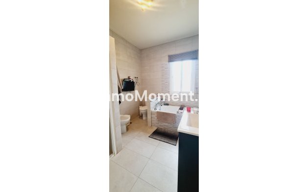 Resale - Detached villa - Inland  - Alhaurín de la Torre