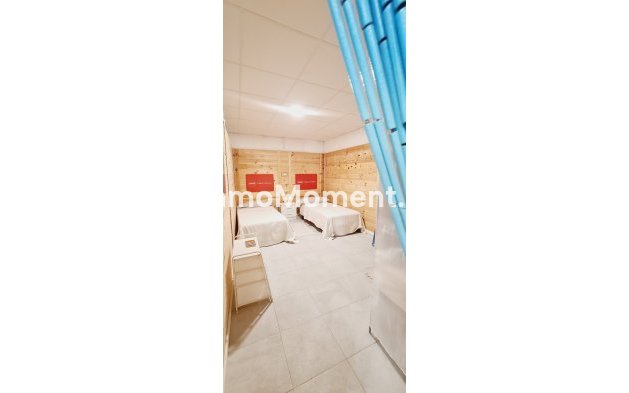 Resale - Detached villa - Inland  - Alhaurín de la Torre