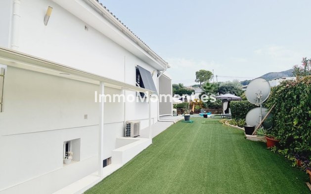 Resale - Detached villa - Inland  - Alhaurín de la Torre