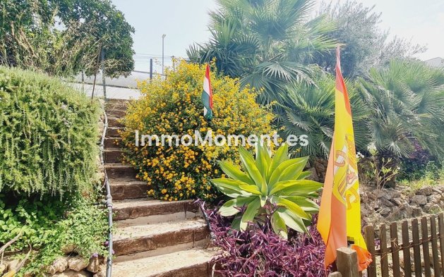Resale - Detached villa - Inland  - Alhaurín de la Torre
