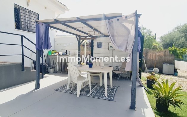 Resale - Detached villa - Inland  - Alhaurín de la Torre