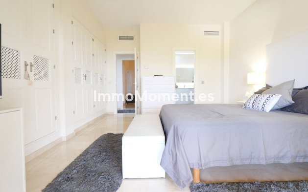 Wiederverkauf - Wohnung - Marbella - Cabopino
