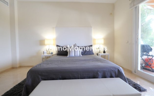 Wiederverkauf - Wohnung - Marbella - Cabopino