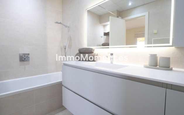 Wiederverkauf - Wohnung - Marbella - Cabopino