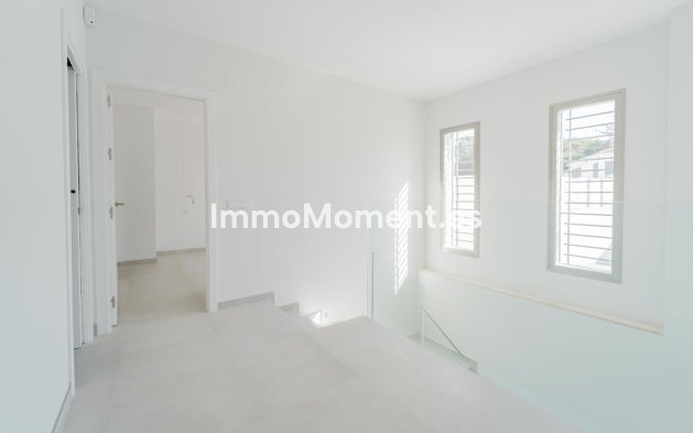 Reventa - Villa independiente - Mijas - La Cala de Mijas