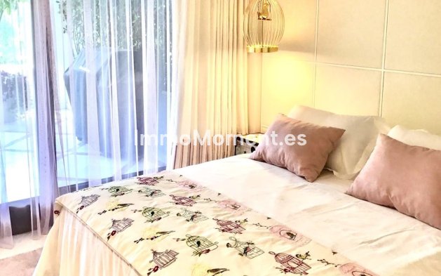 Reventa - Apartamento - Estepona  - Estepona Centro