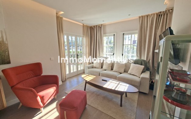 Reventa - Apartamento - Marbella - Nueva Andalucía