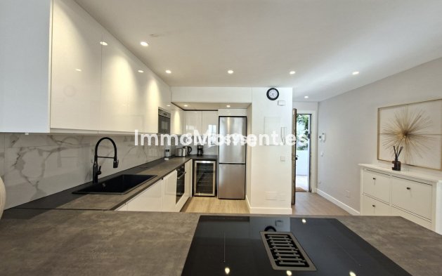 Reventa - Apartamento - Marbella - Nueva Andalucía
