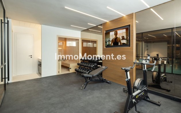 Resale - Detached villa - Benahavís - La Quinta
