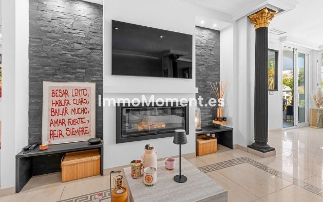 Resale - Apartment - Benahavís - La Quinta