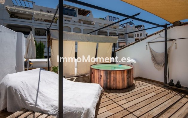 Resale - Apartment - Benahavís - La Quinta