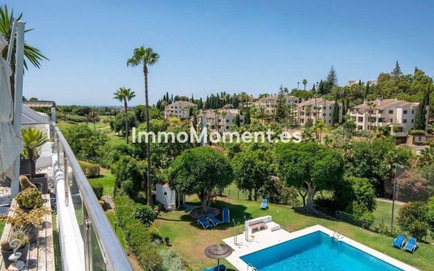 Resale - Apartment - Benahavís - La Quinta