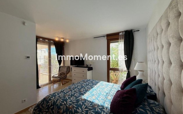Resale - Apartment - Marbella - Altos de los Monteros
