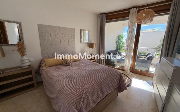 Resale - Apartment - Marbella - Altos de los Monteros