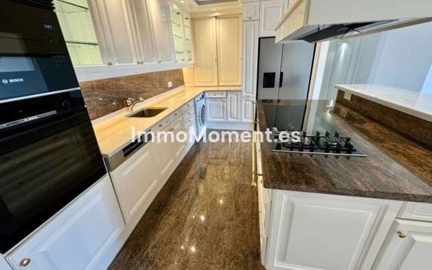 Reventa - Apartamento - Estepona  - Atalaya