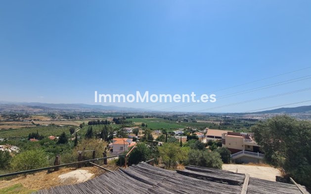 Resale - Plot - Inland  - Alhaurín de la Torre