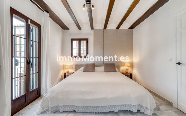 Reventa - Villa independiente - Marbella - Marbella Centro