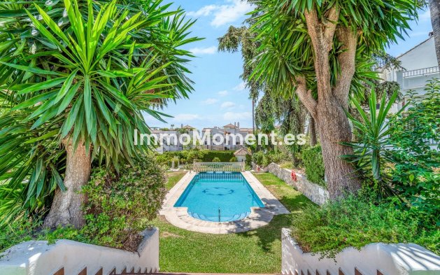 Reventa - Villa independiente - Marbella - Marbella Centro