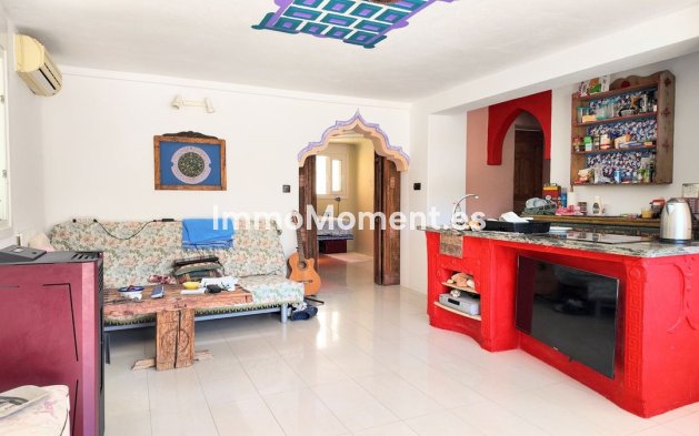Bestaande woning - Vrijstaande villa - Binnenland  - Monda