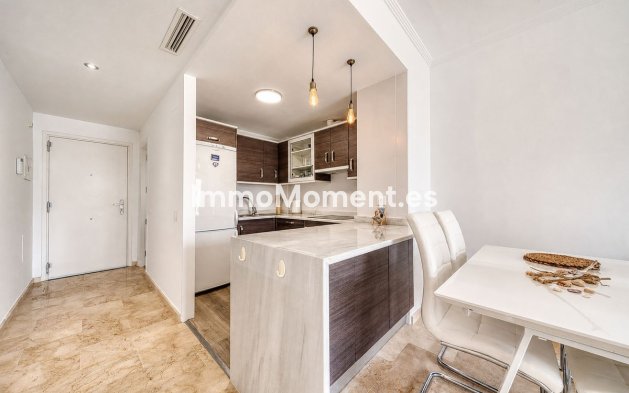 Resale - Apartment - Manilva - La Duquesa
