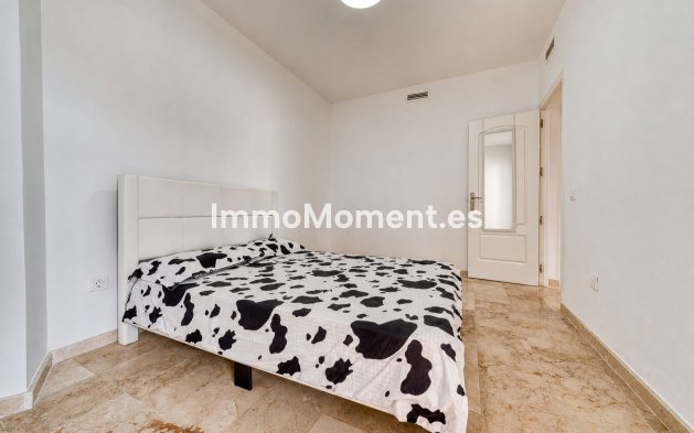Resale - Apartment - Manilva - La Duquesa