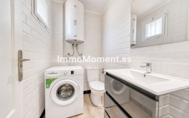 Resale - Apartment - Manilva - La Duquesa
