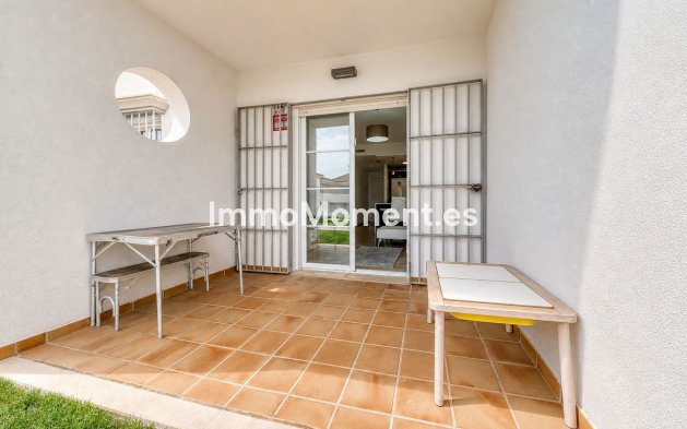 Resale - Apartment - Manilva - La Duquesa
