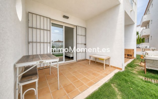 Resale - Apartment - Manilva - La Duquesa