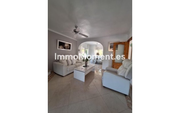 Bestaande woning - Vrijstaande villa - La Nucía - La Nucia Centro