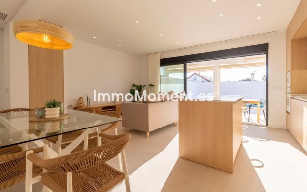 Bestaande woning - Vrijstaande villa - Torrevieja - Torrevieja Centro