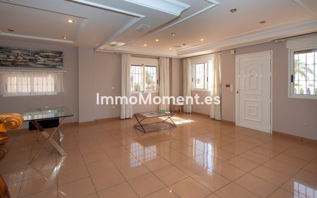 Revente - Villa individuelle - Torrevieja - Torrevieja Centro