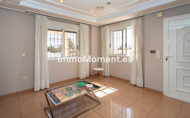 Revente - Villa individuelle - Torrevieja - Torrevieja Centro