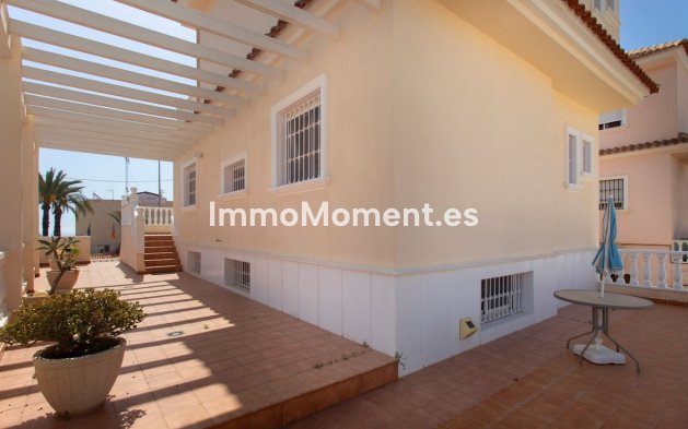 Revente - Villa individuelle - Torrevieja - Torrevieja Centro