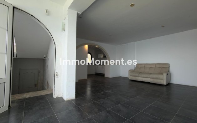 Resale - Detached villa - Benidorm - Benidorm Centro
