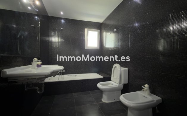 Resale - Detached villa - Benidorm - Benidorm Centro