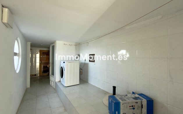 Resale - Detached villa - Benidorm - Benidorm Centro