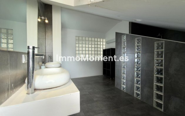 Resale - Detached villa - Benidorm - Benidorm Centro