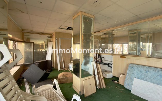 Resale - Detached villa - Benidorm - Benidorm Centro