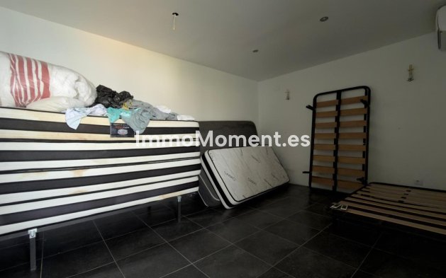 Resale - Detached villa - Benidorm - Benidorm Centro