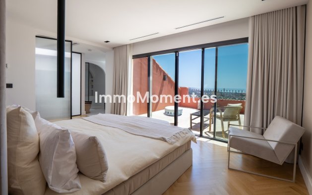 Resale - Apartment - Benahavís - Benahavís Centro