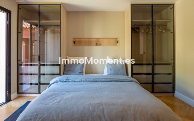 Resale - Apartment - Benahavís - Benahavís Centro